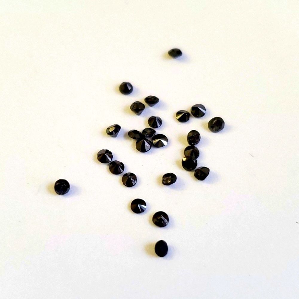 Genuine 0.9 Carat Black Diamonds